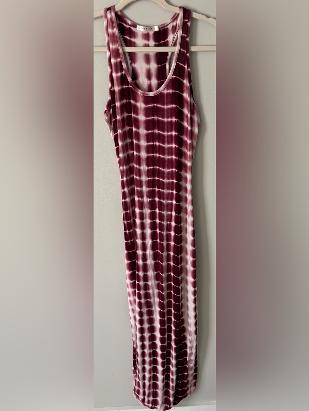 Heart & Hips Sleeveless Tie-Dye Maxi Dress in Burgundy and White